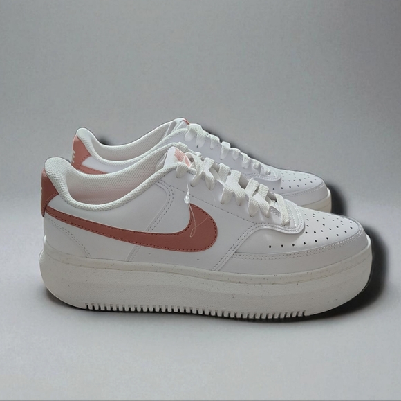 NEW Nike Court Vision Alta Women's Shoes In White/Sail/Red Stardust Size 10 - Picture 2 of 15